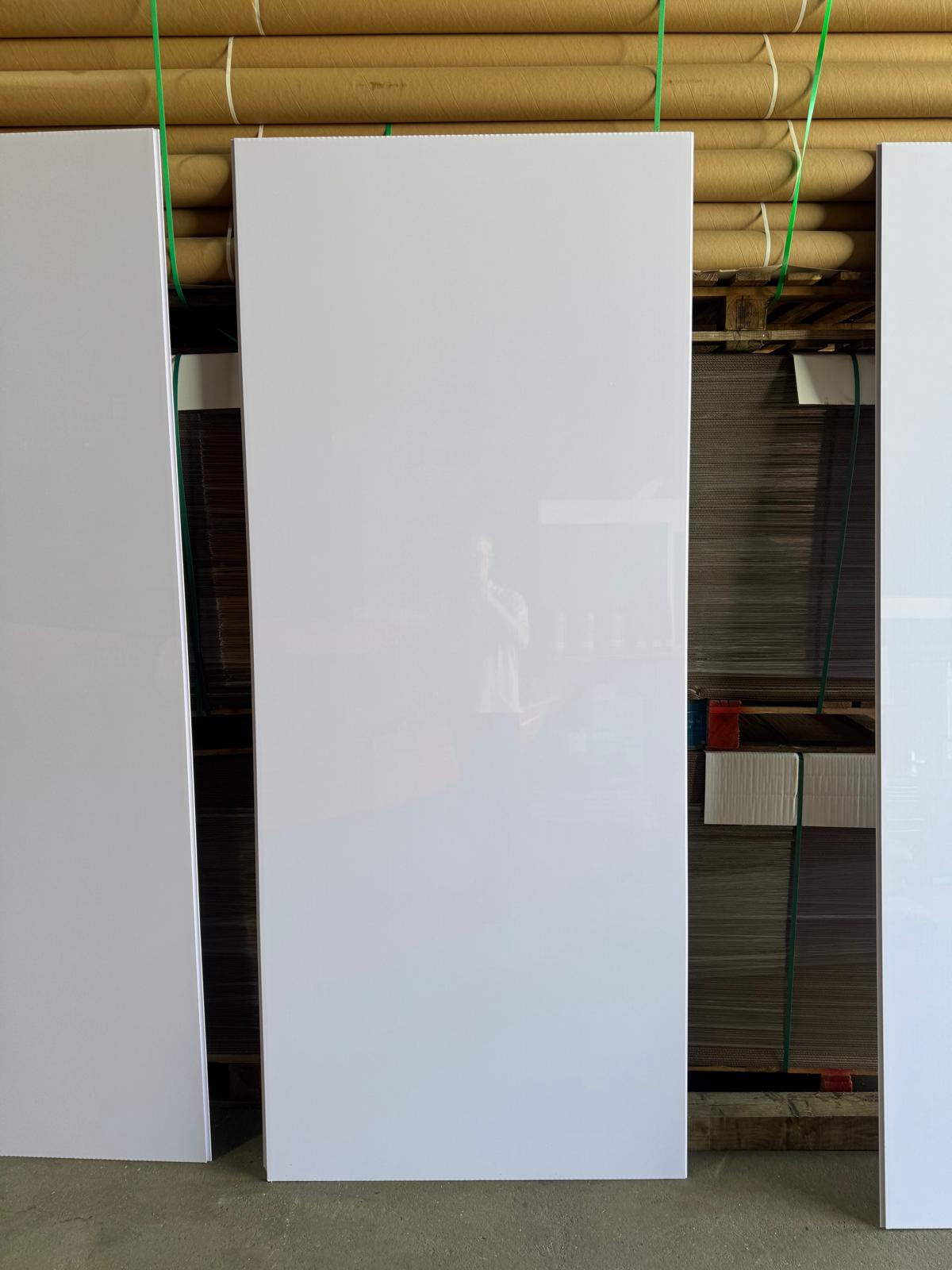 Gloss White 10mm PVC Panels Minor Damage
