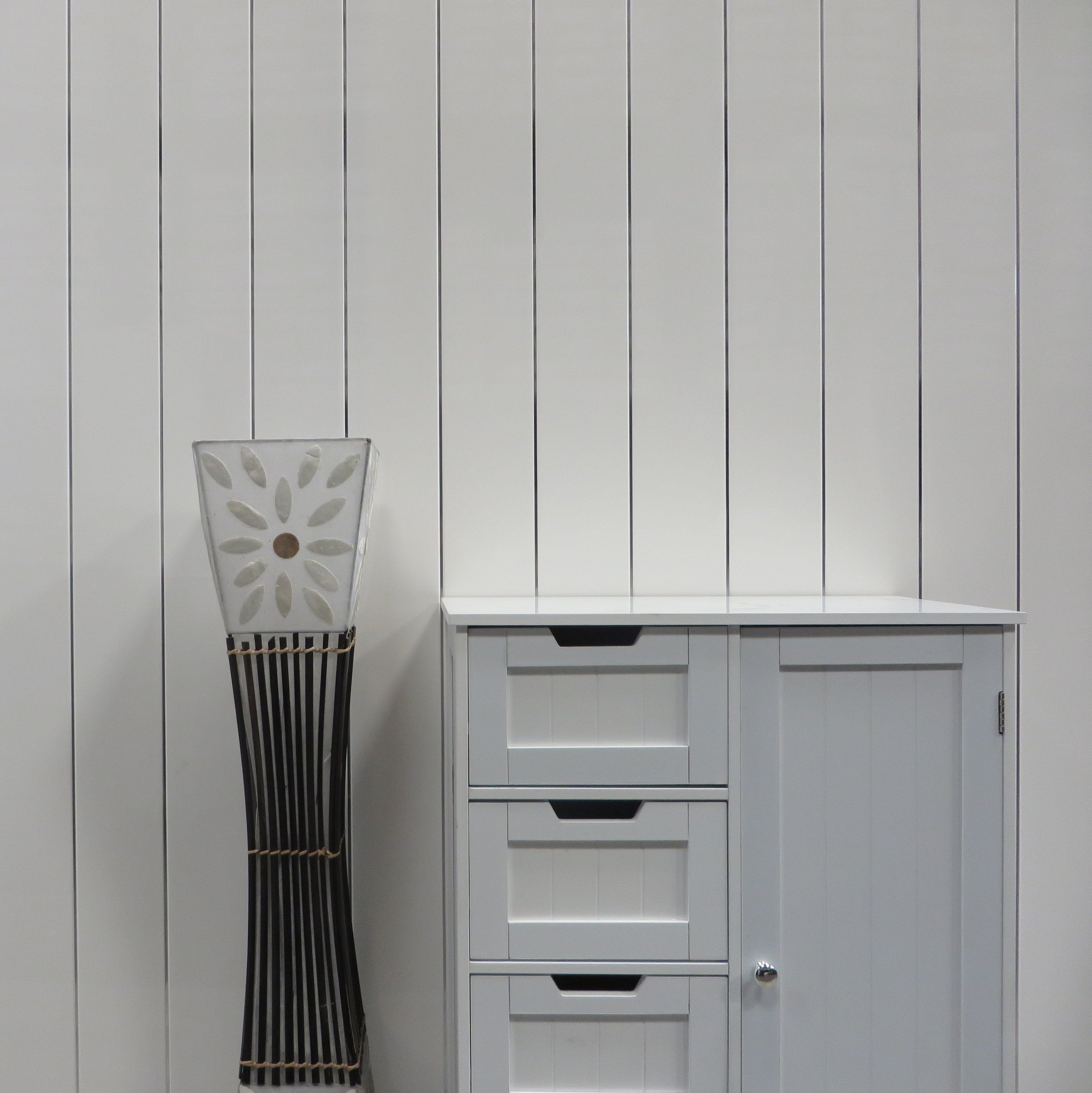 Gloss White & Chrome 5mm PVC Cladding Panel