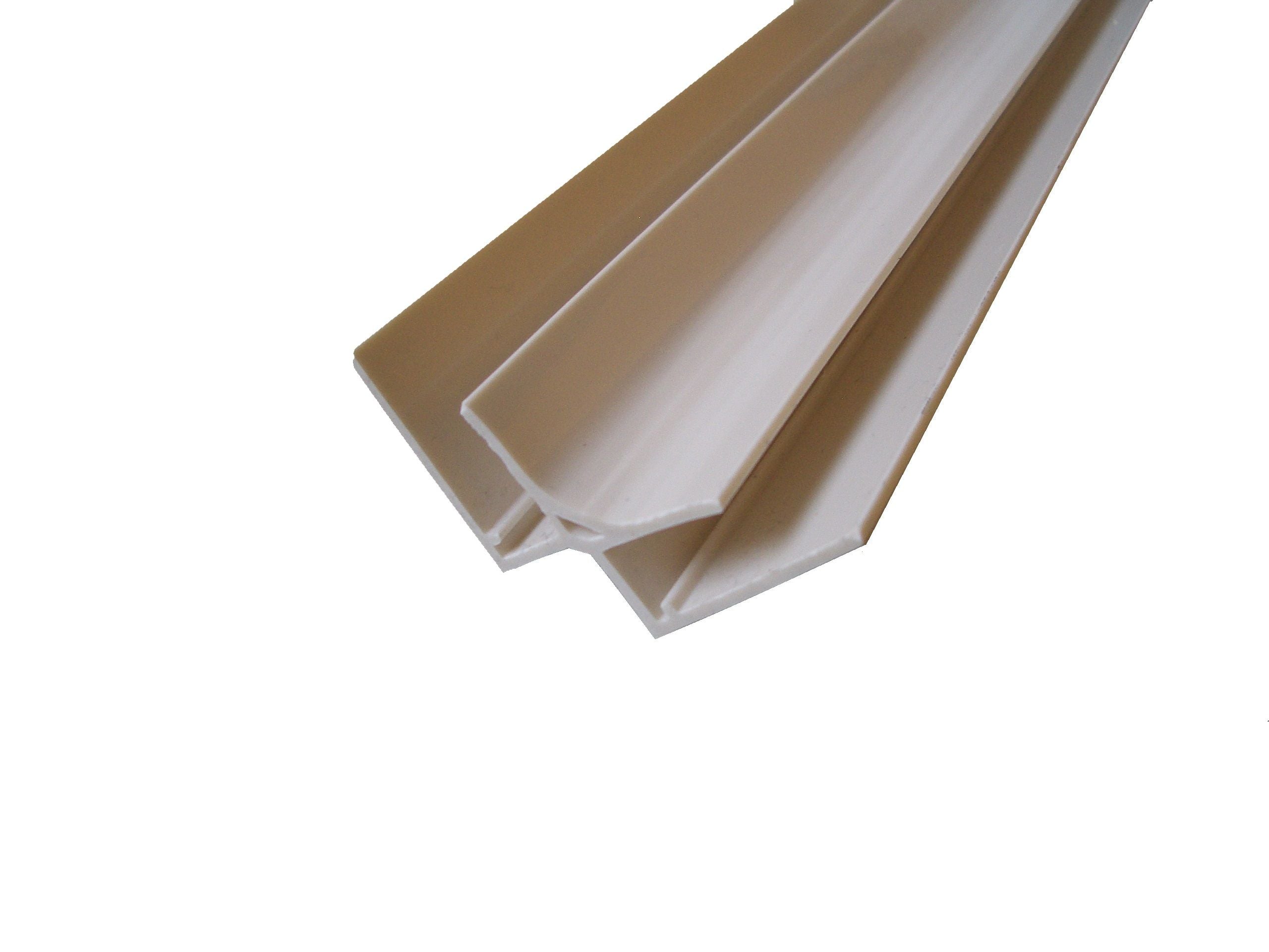 Cladding Worlds internal corner trims offer the perfect finish to complete the look of the panel in any room. 