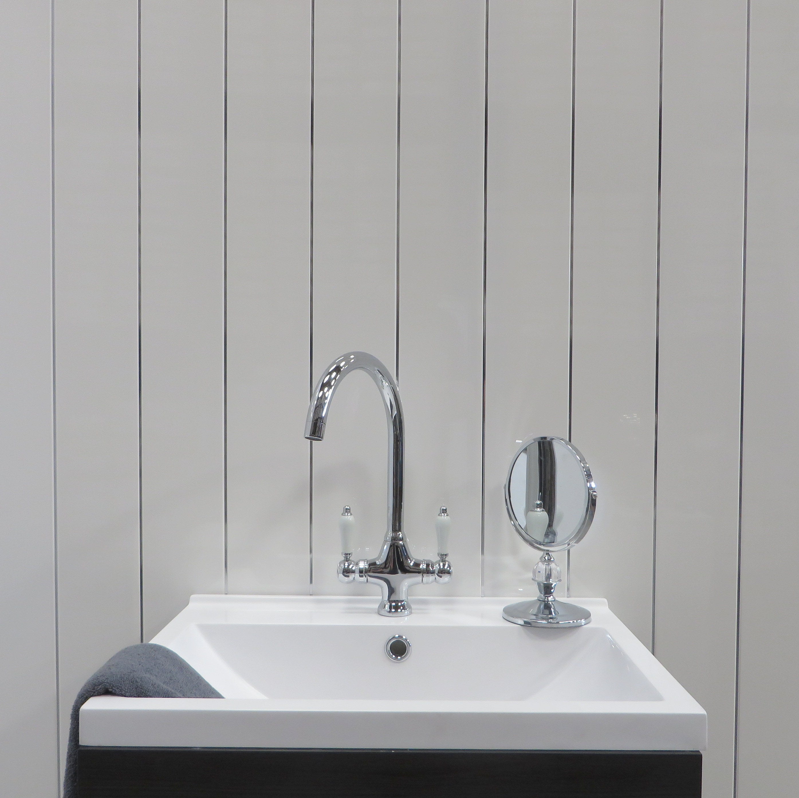 Sample of Gloss White & Chrome 5mm Bathroom Cladding Ceiling Panels